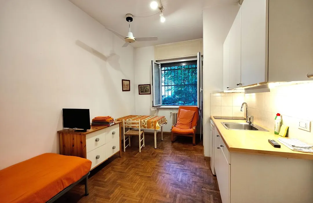 Easystudio Milan - Solari-1